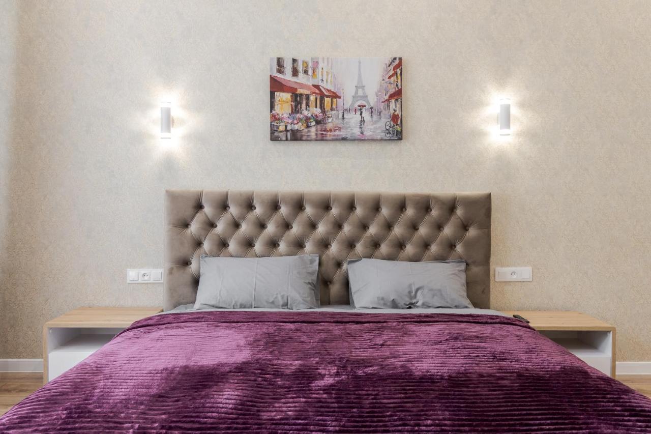 Luxury Flat In Downtown 2 Daire Lviv Dış mekan fotoğraf
