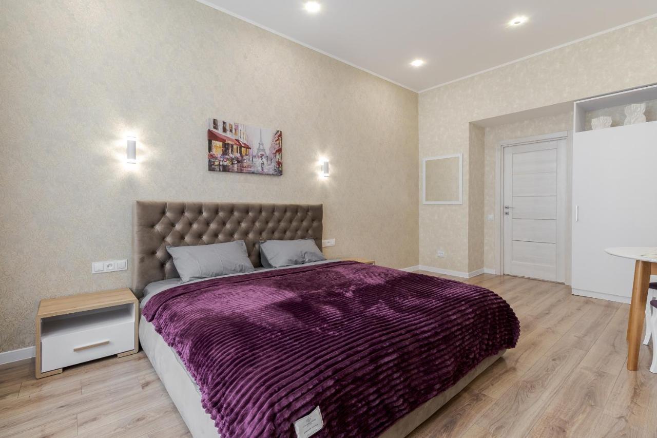 Luxury Flat In Downtown 2 Daire Lviv Dış mekan fotoğraf